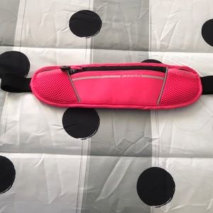 Marika workout belt/pack